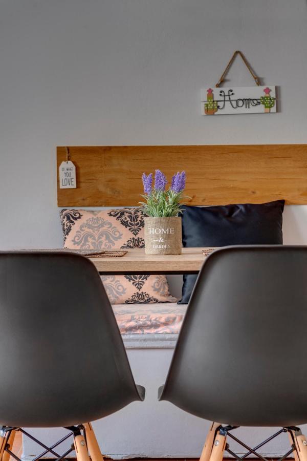 Fabbrica Bnb Vári Eksteriør bilde